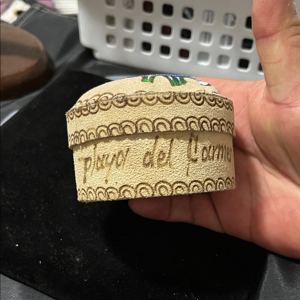 Handcrafted Fish Design Trinket Box - Picture 2 of 11
